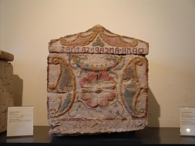 Necropoli del Palazzone e Ipogeo dei Volumni. Bovini, Mirko; jpg; 3264 pixels; 2448 pixels