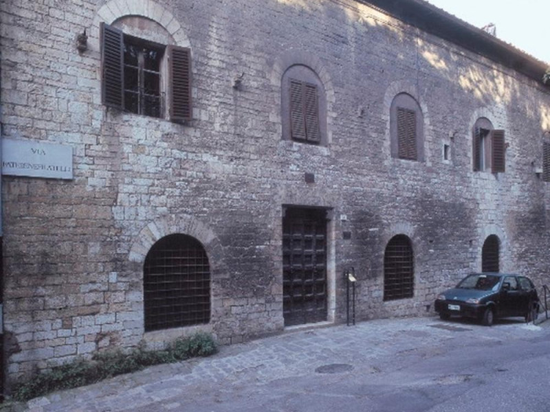 Museo. Ingresso. jpg; 768 pixels; 702 pixels