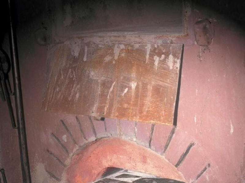 Museo. Interno. jpg; 587 pixels; 768 pixels