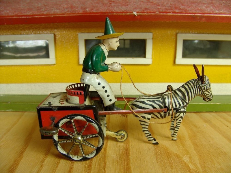 Museo del Gioco e del Giocattolo. Esposizione jpg; 2048 pixels; 1536 pixels