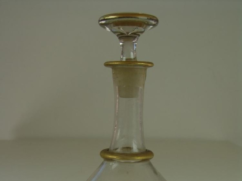 Museo del Vetro. Manufatto in vetro.  jpg; 576 pixels; 768 pixels Museo del Vetro. Manufatto in vetro.  jpg; 576 pixels; 768 pixels