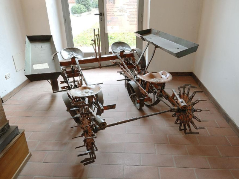 Museo storico e scientifico del Tabacco. Erpi Fedeli, Marcello; jpg; 2126 pixels; 1417 pixels Museo storico e scientifico del Tabacco. Erpi Fedeli, Marcello; jpg; 2126 pixels; 1417 pixels