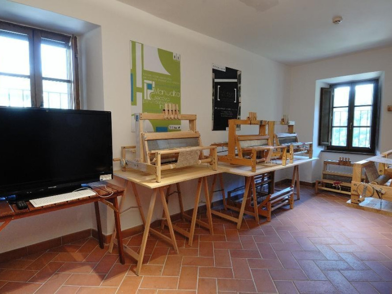 Sala espositiva jpg; 2126 pixels; 1417 pixels Sala espositiva jpg; 2126 pixels; 1417 pixels