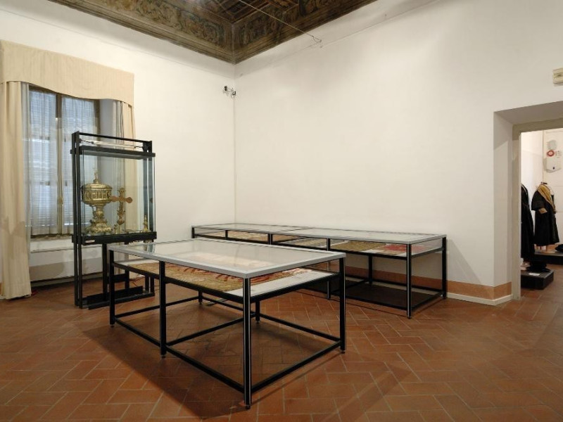 Museo del tessile e del costume antico. Espos jpg; 2126 pixels; 1417 pixels