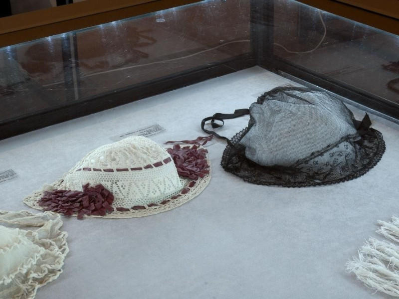 Museo del tessile e del costume antico. Espos jpg; 2126 pixels; 1417 pixels