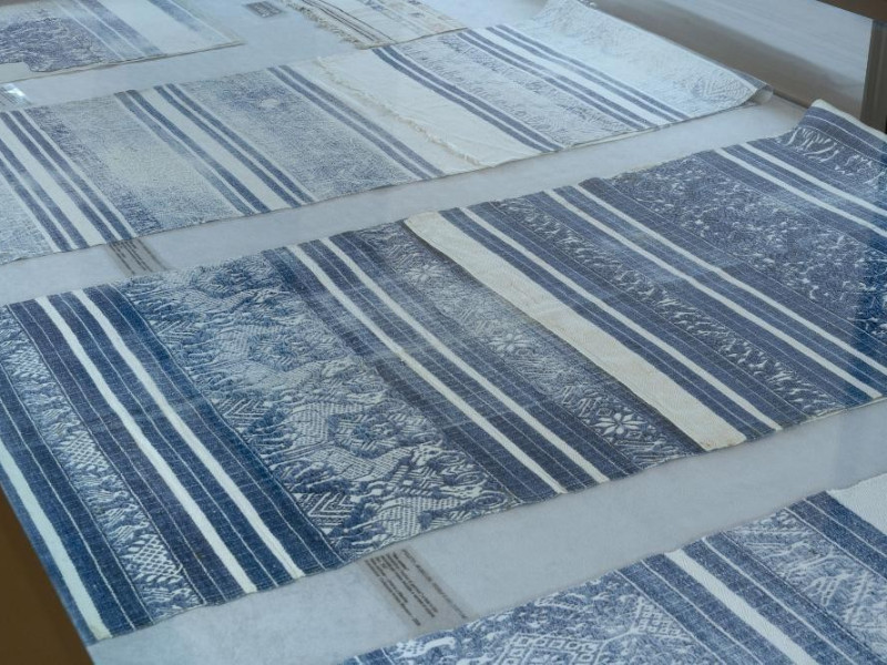 Museo del tessile e del costume antico. Espos jpg; 2126 pixels; 1417 pixels