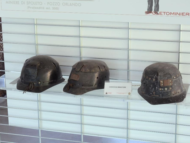 Museo delle Miniere di Morgnano. Interni. Cas jpg; 2126 pixels; 1417 pixels