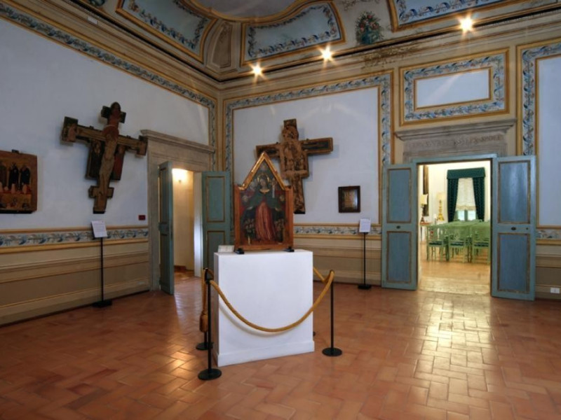 Museo diocesano e Basilica di Santa Eufemia.  Bellu, Sandro; jpg; 929 pixels; 622 pixels Museo diocesano e Basilica di Santa Eufemia.  Bellu, Sandro; jpg; 929 pixels; 622 pixels