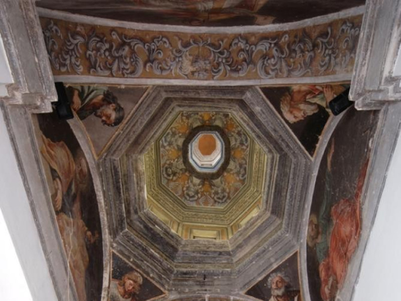Basilica di Santa Eufemia. Interno. ; jpg; 622 pixels; 929 pixels Basilica di Santa Eufemia. Interno. ; jpg; 622 pixels; 929 pixels