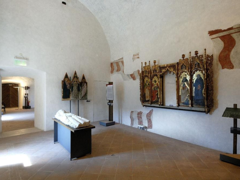 Museo Nazionale del Ducato di Spoleto. Sala 1 ; jpg; 2126 pixels; 1417 pixels Museo Nazionale del Ducato di Spoleto. Sala 1 ; jpg; 2126 pixels; 1417 pixels