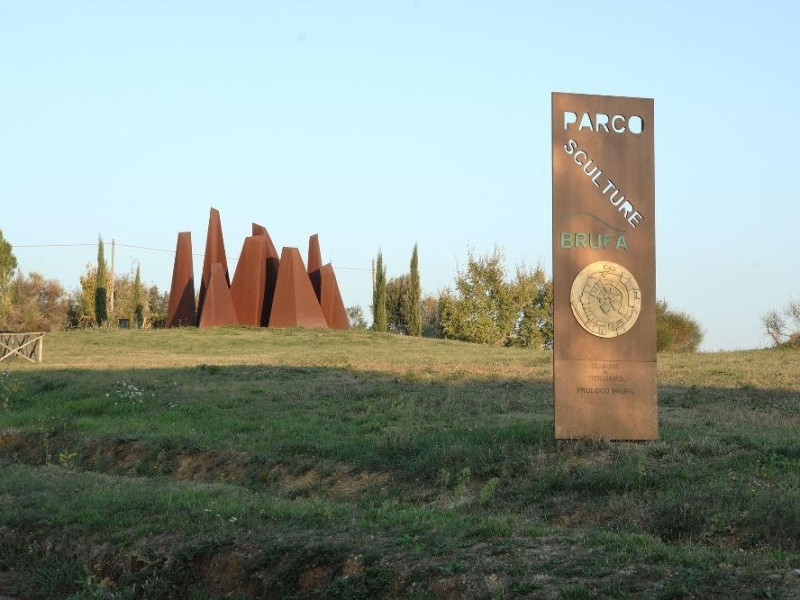 Parco di sculture di brufa viaggiart Brufa di torgiano