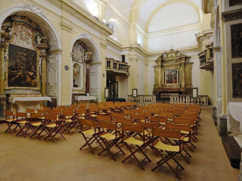 Museo di Santa Croce. Navata. jpg; 2126 pixels; 1417 pixels Museo di Santa Croce. Navata. jpg; 2126 pixels; 1417 pixels