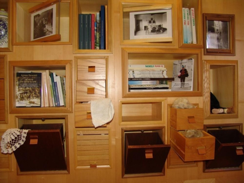 La casa dei racconti. Sala espositiva. Bovini, Mirko; jpg; 768 pixels; 576 pixels