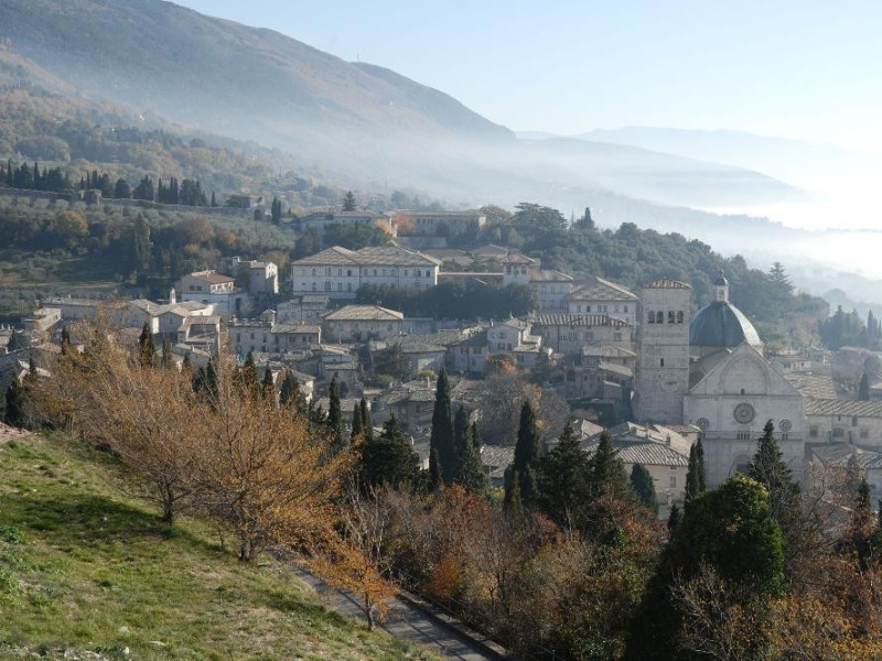 Rocca Maggiore. Veduta verso Assisi Fedeli, Marcello; jpg; 2126 pixels; 1417 pixels Rocca Maggiore. Veduta verso Assisi Fedeli, Marcello; jpg; 2126 pixels; 1417 pixels