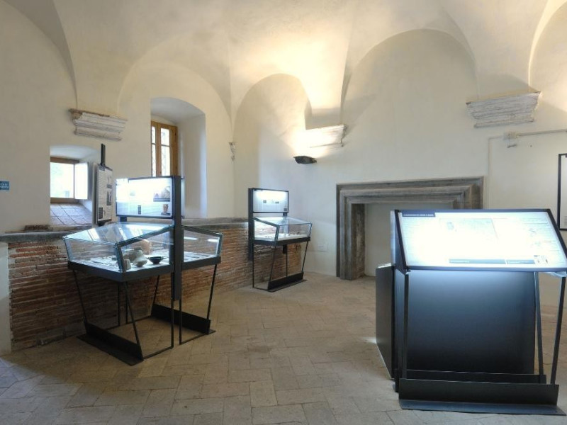 Sala espositiva Fedeli, Marcello; jpg; 2126 pixels; 1417 pixels Sala espositiva Fedeli, Marcello; jpg; 2126 pixels; 1417 pixels