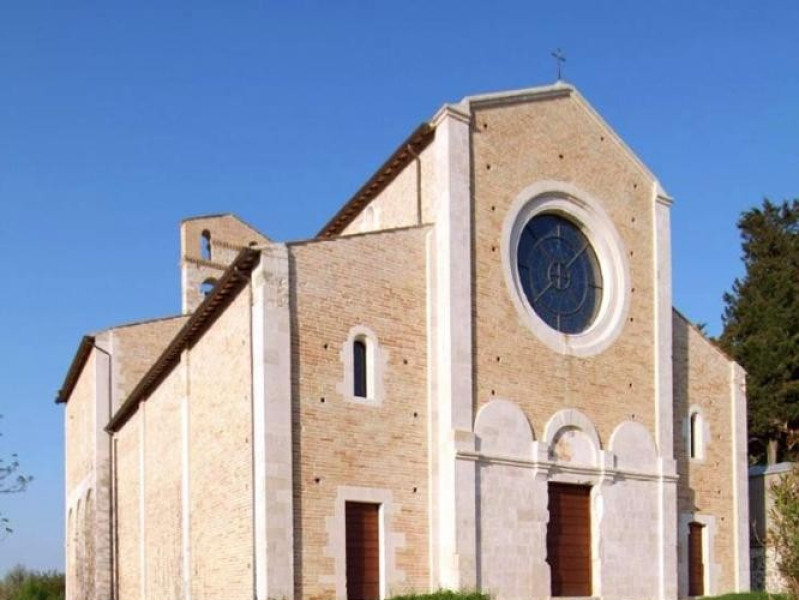 Immagine descrittiva - Immagine descrittiva -