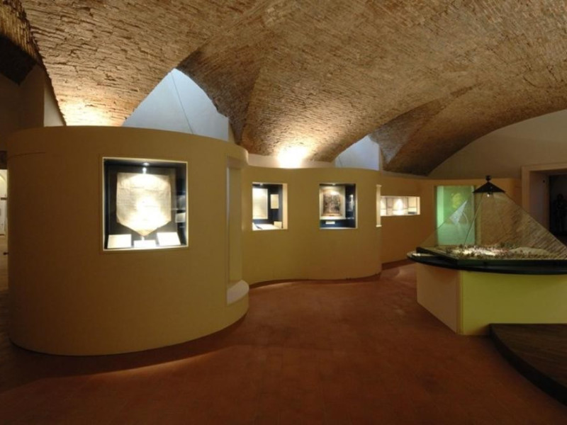 Interno. Museo storico e multimediale Bartolo Fedeli, Marcello; jpg; 768 pixels; 511 pixels Interno. Museo storico e multimediale Bartolo Fedeli, Marcello; jpg; 768 pixels; 511 pixels