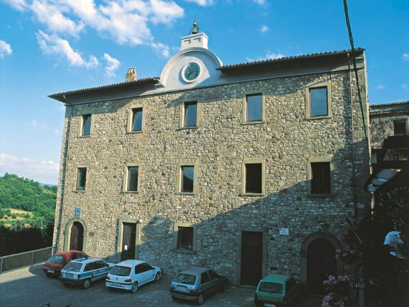 Antiquarium di Baschi, esterno ; jpg; 768 pixels; 605 pixels Antiquarium di Baschi, esterno ; jpg; 768 pixels; 605 pixels