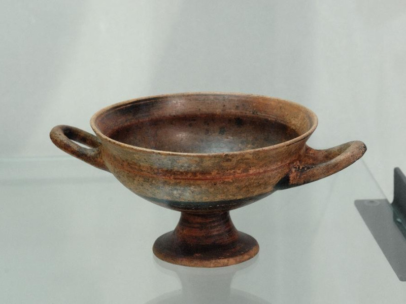 Montecchio. Tenaglie. Antiquiarum Comunale.Cr Fedeli, Marcello; jpg; 2126 pixels; 1417 pixels Montecchio. Tenaglie. Antiquiarum Comunale.Cr Fedeli, Marcello; jpg; 2126 pixels; 1417 pixels
