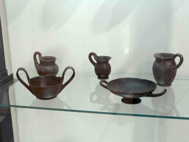 Montecchio. Tenaglie. Antiquiarum Comunale.Bu Fedeli, Marcello; jpg; 2126 pixels; 1417 pixels Montecchio. Tenaglie. Antiquiarum Comunale.Bu Fedeli, Marcello; jpg; 2126 pixels; 1417 pixels