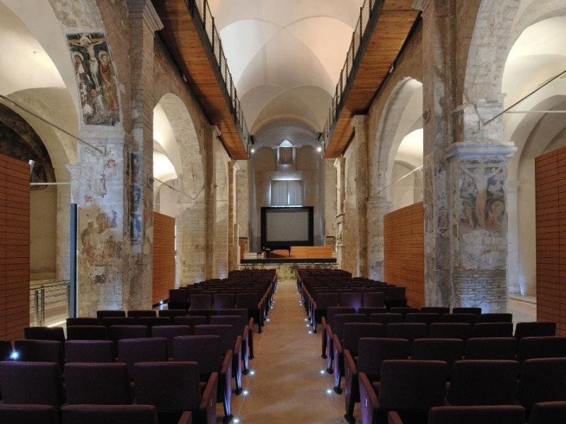 Chiesa di S. Domenico. Navata centrale. Vista Fedeli, Marcello; jpg; 2126 pixels; 1417 pixels Chiesa di S. Domenico. Navata centrale. Vista Fedeli, Marcello; jpg; 2126 pixels; 1417 pixels