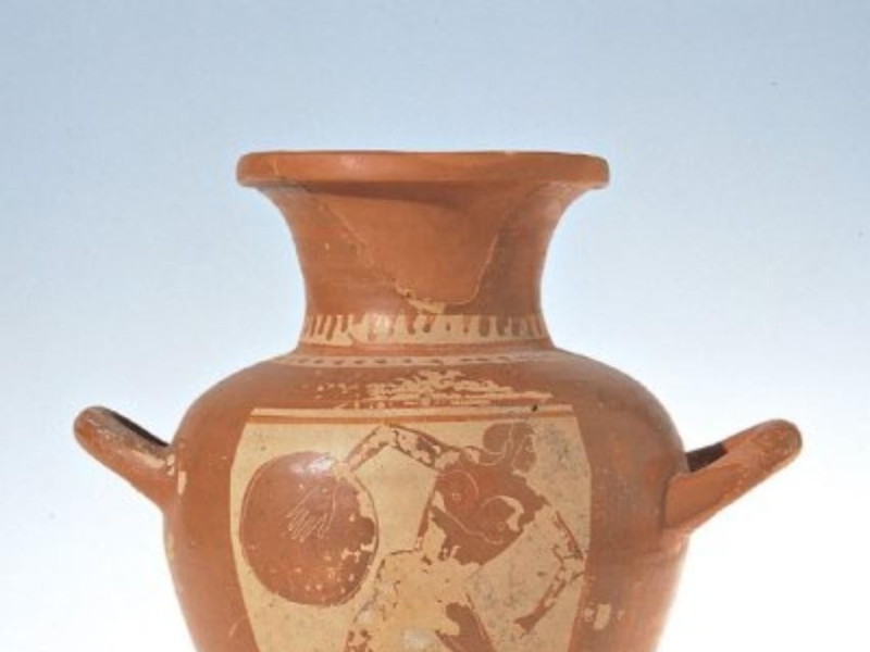 Anfora figurata etrusca, fine del VI secolo a Bellu, Sandro; jpg; 400 pixels; 470 pixels Anfora figurata etrusca, fine del VI secolo a Bellu, Sandro; jpg; 400 pixels; 470 pixels