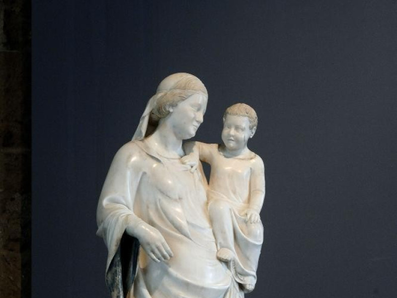 Statua. Madonna con Gesù Bambino. Andrea Pisa jpg; 1417 pixels; 2126 pixels Statua. Madonna con Gesù Bambino. Andrea Pisa jpg; 1417 pixels; 2126 pixels