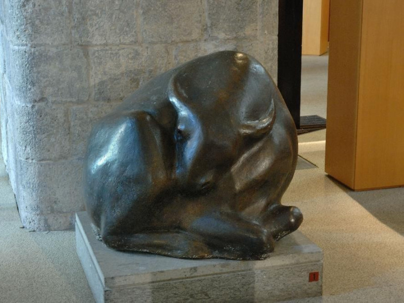 Emilio Greco. Scultura. Bove. 1948  jpg; 2126 pixels; 1417 pixels