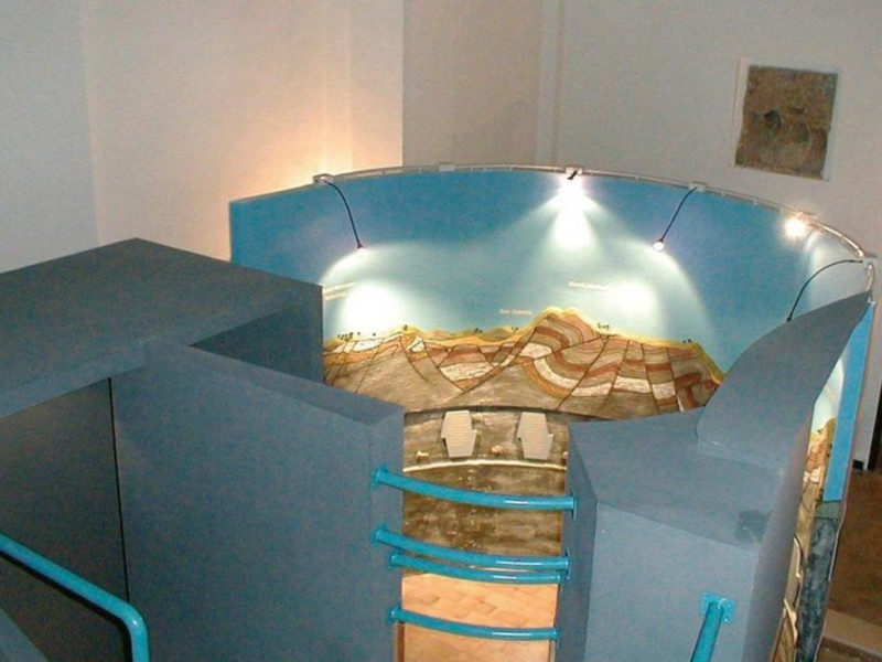 Geo-Lab - Museo laboratorio di scienze della  jpg; 768 pixels; 565 pixels Geo-Lab - Museo laboratorio di scienze della  jpg; 768 pixels; 565 pixels