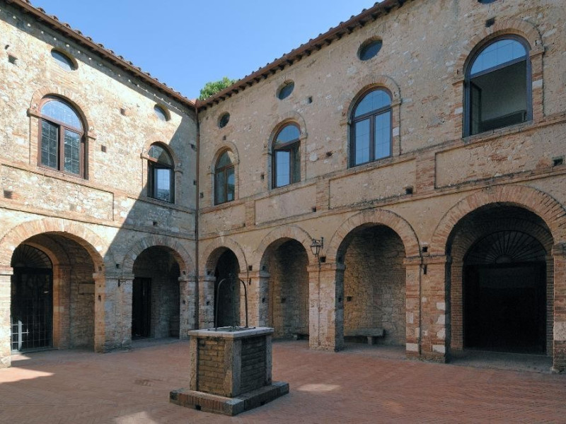Museo dell'Opera di Guido Calori. Corte inter jpg; 2126 pixels; 1417 pixels Museo dell'Opera di Guido Calori. Corte inter jpg; 2126 pixels; 1417 pixels