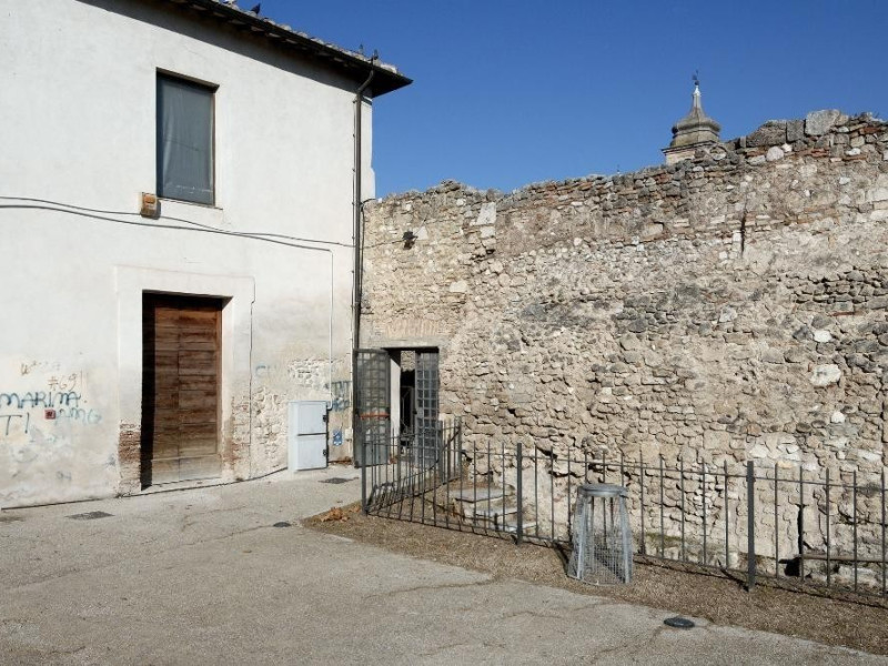 Anfiteatro romano. I sec. d.C. (primi decenni jpg; 2126 pixels; 1417 pixels Anfiteatro romano. I sec. d.C. (primi decenni jpg; 2126 pixels; 1417 pixels