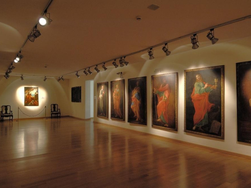 Museo diocesano e capitolare. Sale espositive jpg; 2126 pixels; 1417 pixels Museo diocesano e capitolare. Sale espositive jpg; 2126 pixels; 1417 pixels