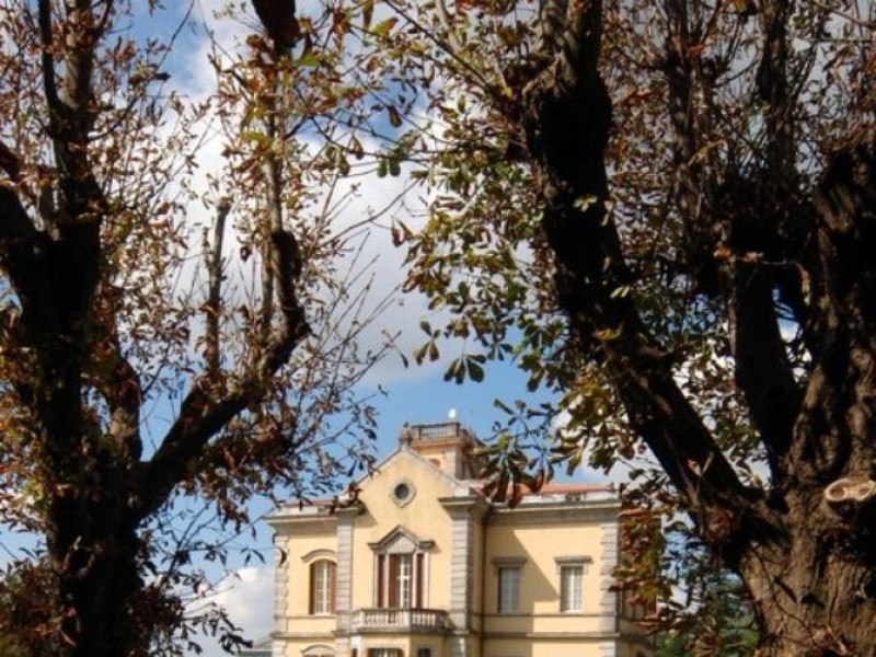 Villa Cahen. Esterno con giardini (sec. XIX). Parco Tecnologico 3A-Progetto Ville e Giardini Regione Umbria; jpg; 514 pixels; 768 pixels Villa Cahen. Esterno con giardini (sec. XIX). Parco Tecnologico 3A-Progetto Ville e Giardini Regione Umbria; jpg; 514 pixels; 768 pixels