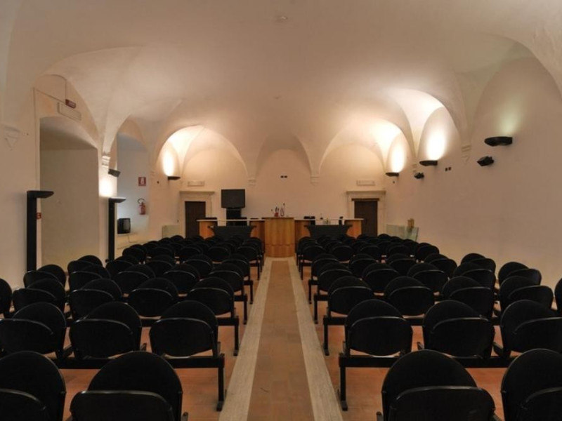 Interno. Sala riunioni. Fedeli, Marcello; jpg; 768 pixels; 511 pixels Interno. Sala riunioni. Fedeli, Marcello; jpg; 768 pixels; 511 pixels