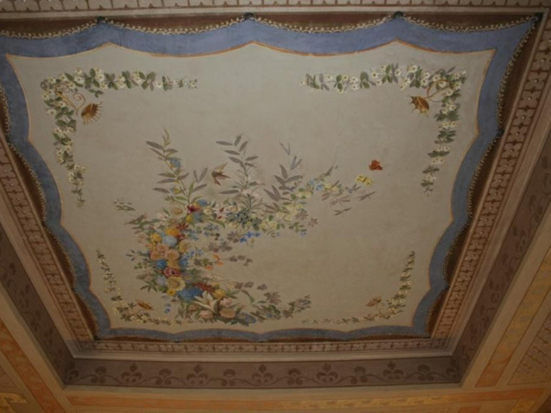 Villa Faina. Interno. Soffitto, decorazioni p Parco Tecnologico 3A-Progetto Ville e Giardini Regione Umbria; jpg; 768 pixels; 512 pixels Villa Faina. Interno. Soffitto, decorazioni p Parco Tecnologico 3A-Progetto Ville e Giardini Regione Umbria; jpg; 768 pixels; 512 pixels