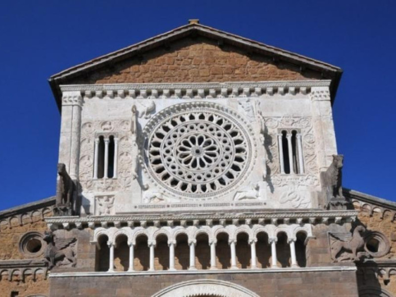 Tuscania, Chiesa San Pietro