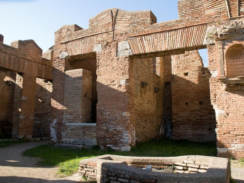 Scavi di Ostia Antica Scavi di Ostia Antica