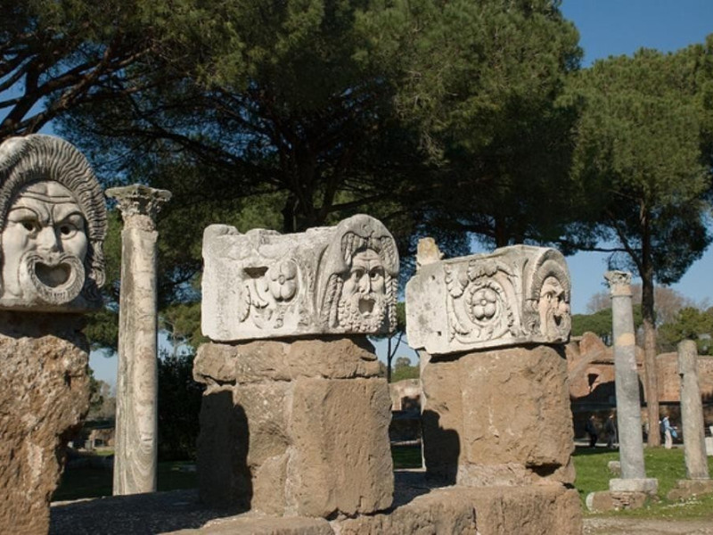 Scavi di Ostia Antica Scavi di Ostia Antica