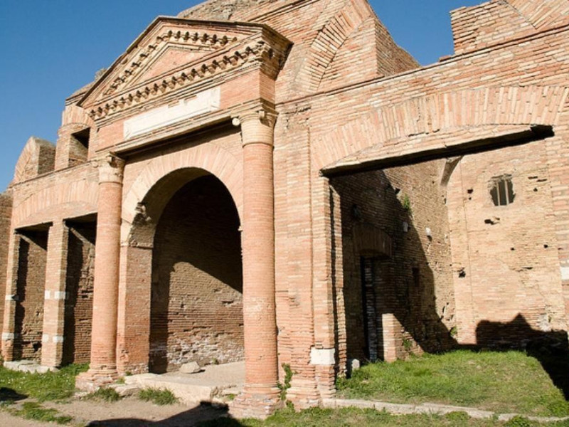 Scavi di Ostia Antica Scavi di Ostia Antica