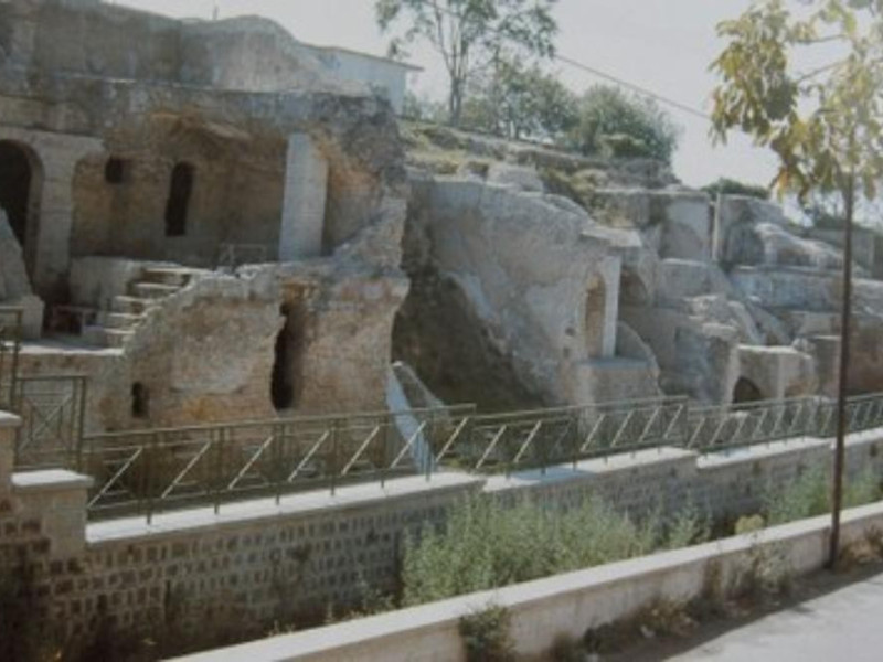 Necropoli di Via Celle, veduta dei mausolei d