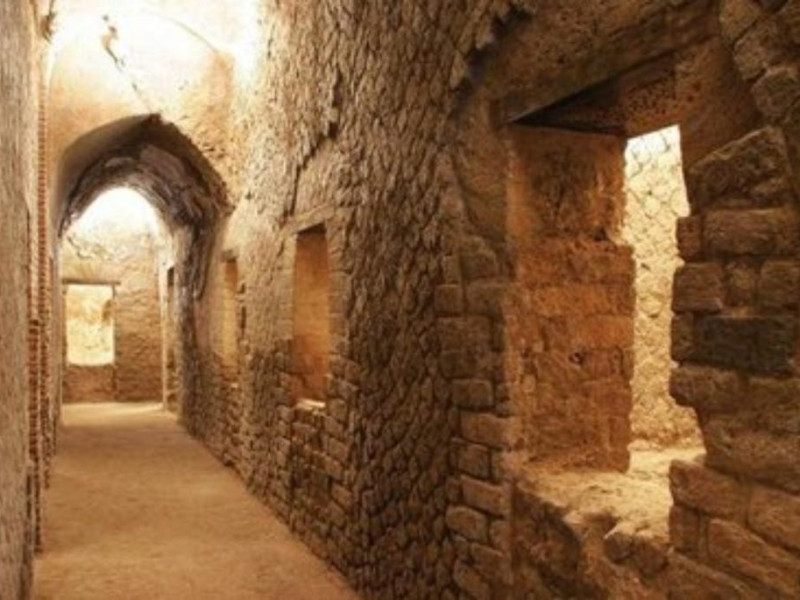 Rione Terra, veduta del fronte degli edifici Rione Terra, veduta del fronte degli edifici