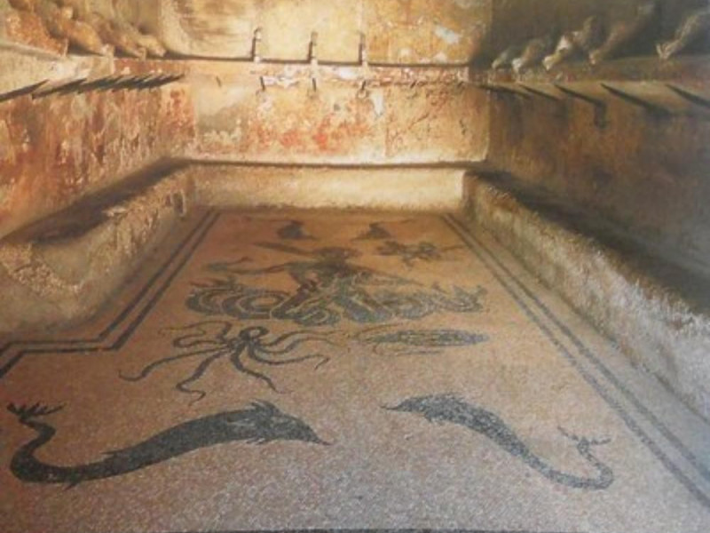 Scavi di Ercolano, apodyterium delle terme co