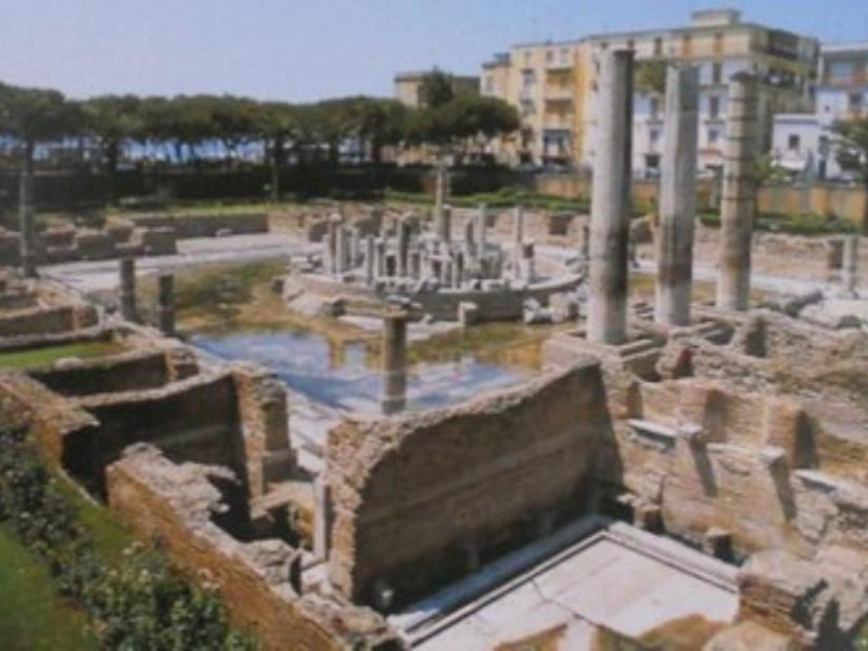 C.d. Tempio di Serapide, veduta dall'interno