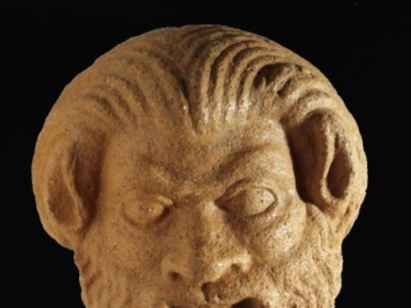 Antefissa a testa di sileno Antefissa a testa di sileno