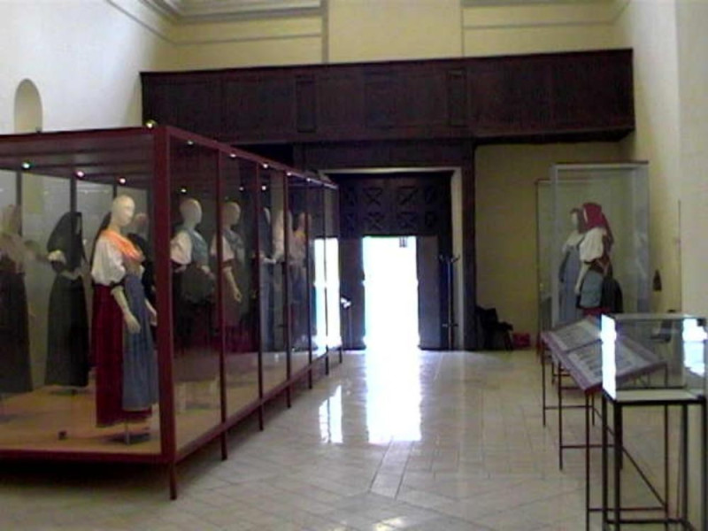 Polla, Museo Civico "Insteia Polla", Rassegna Permanente delle Antiche Vestiture Pollesi Polla, Museo Civico "Insteia Polla", Rassegna Permanente delle Antiche Vestiture Pollesi