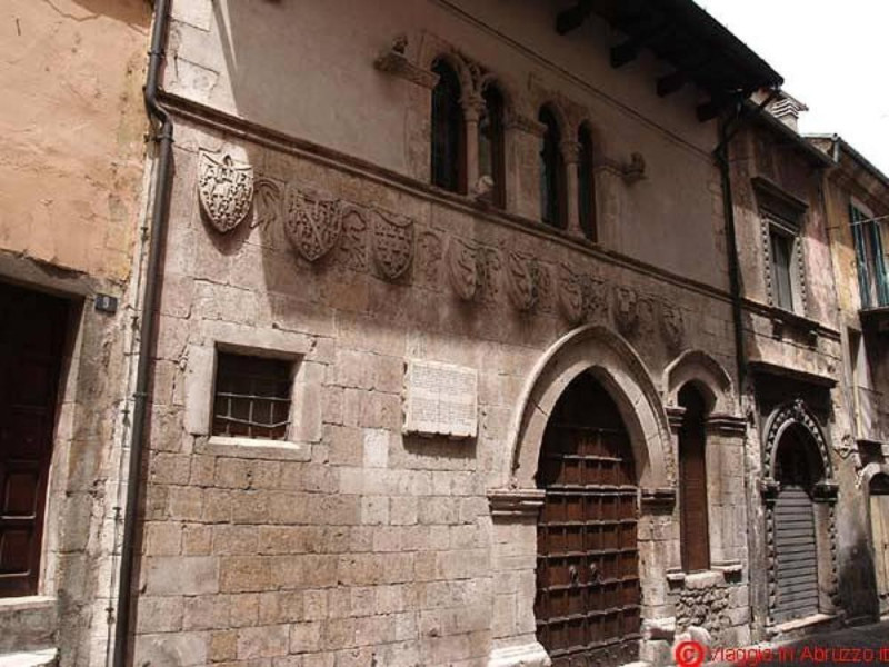 Popoli, Palazzo Ducale Popoli, Palazzo Ducale