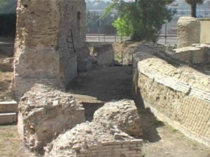 Anfiteatro romano Anfiteatro romano