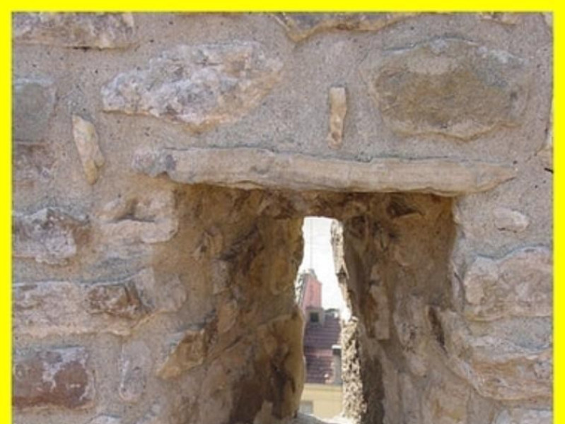 Particolare del Castello di Capua