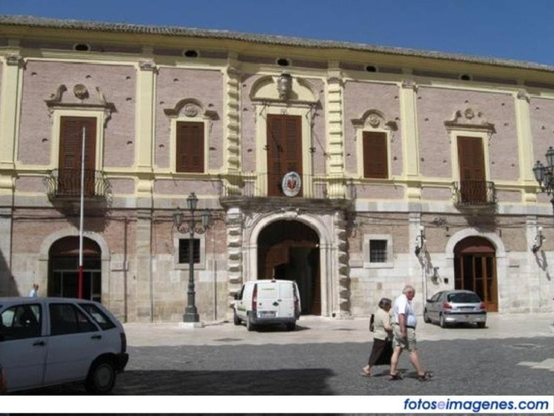 Lucera, MUSEO ECCLESIASTICO DIOCESANO del Palazzo Vescovile di Lucera  Lucera, MUSEO ECCLESIASTICO DIOCESANO del Palazzo Vescovile di Lucera
