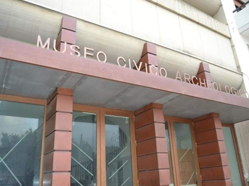 Rutigliano, Museo Civico Archeologico "Grazia e Pietro Di Donna" Rutigliano, Museo Civico Archeologico "Grazia e Pietro Di Donna"